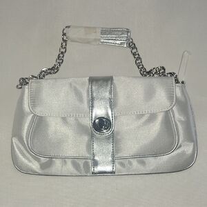 Elegant Silver Chain Shoulder Bag